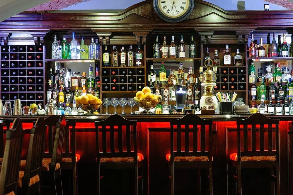 Hockey Pub bar at the Nicolae Bălcescu location